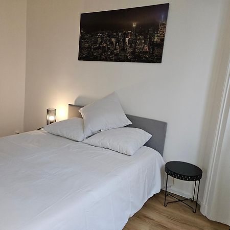 Appartement A Paris Clichy Eksteriør billede